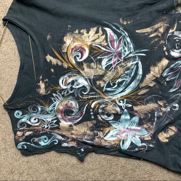 ✨ Lovely Star Hand Painted Clothing ✨ - Picture 7 of 12